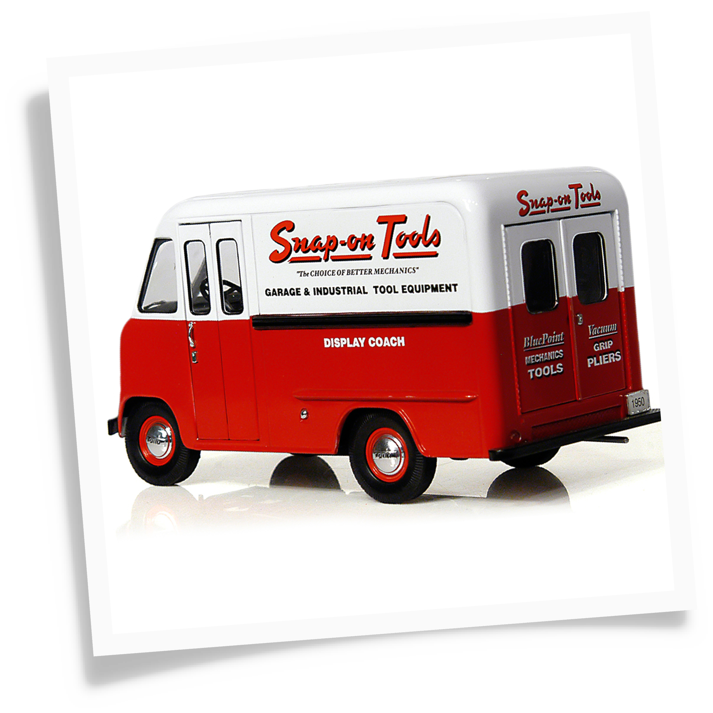 1:24 SCALE 1950 FORD STEP VAN — Crown Premiums 1:24 SCALE 1950 FORD STEP VAN — Crown Premiums
